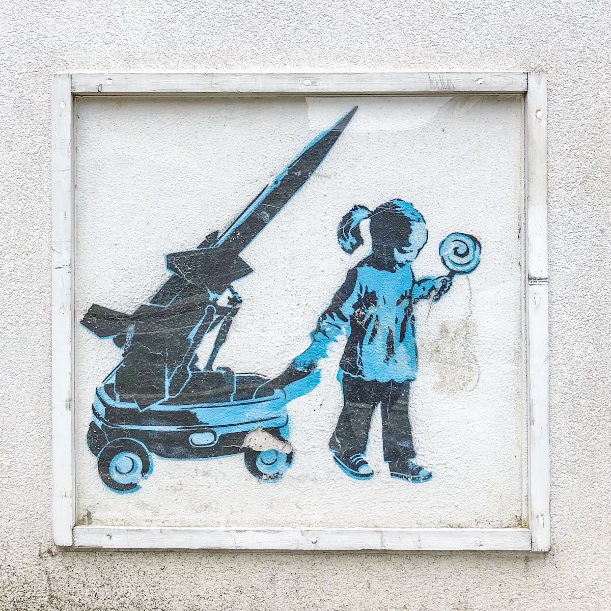 バンクシーのアートワーク（カムデン・タウン） Banksy's